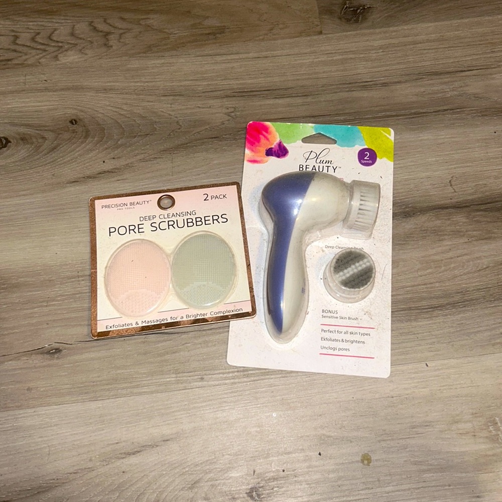 Skin buffer and pore scrubbers. Comes together.